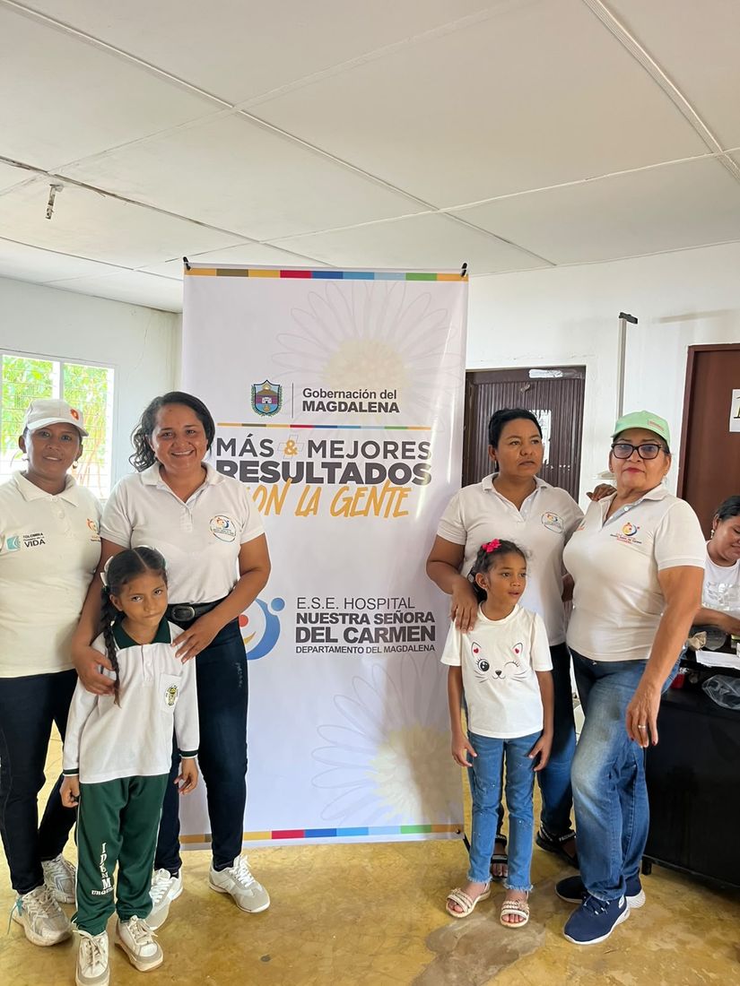 Jornada extramural con el equipo de la E.S.E.
